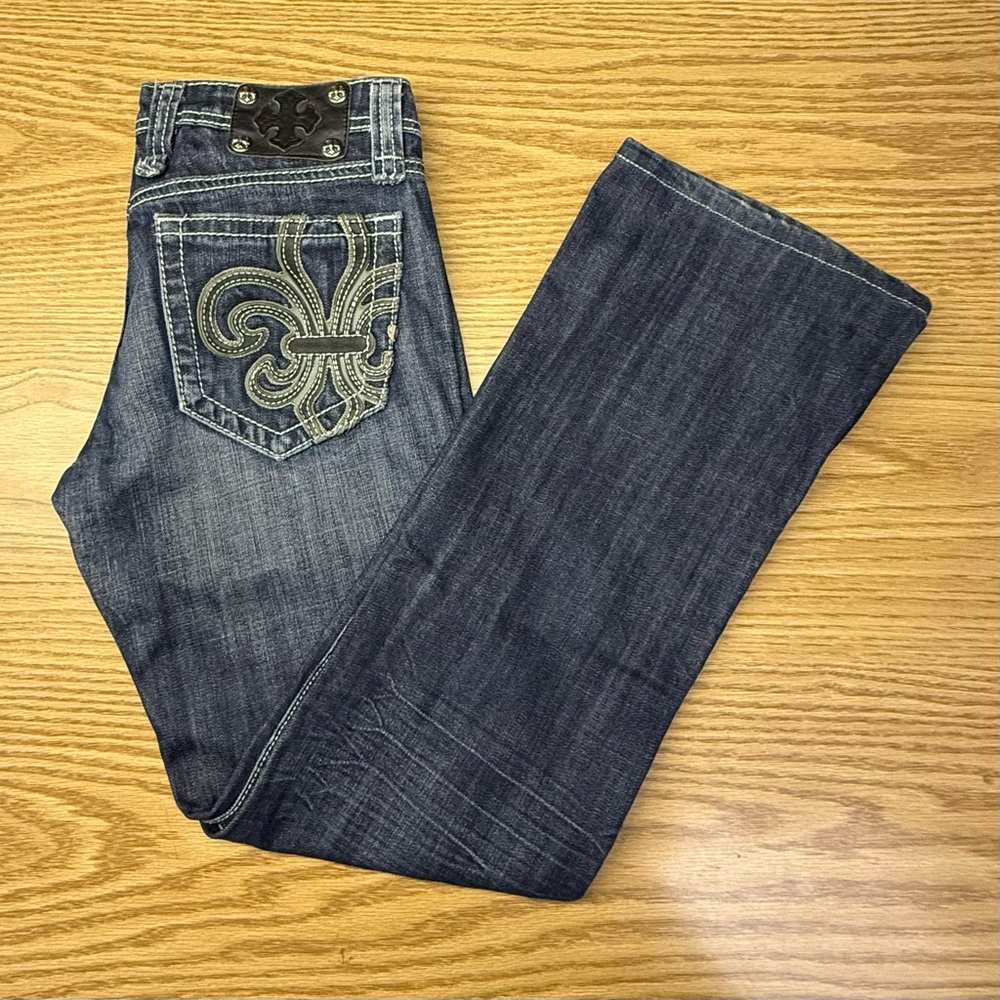 Miss Me Jeans Women’s Skull Embroidered Jeans